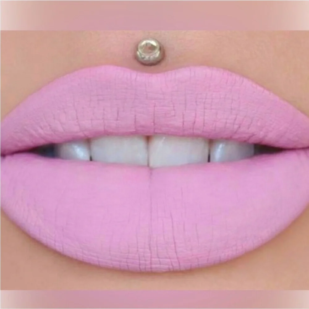 *Final Price* JEFFREE STAR VELOUR LIQUID LIPSTICK VIRGINITY NIB FULL SIZE